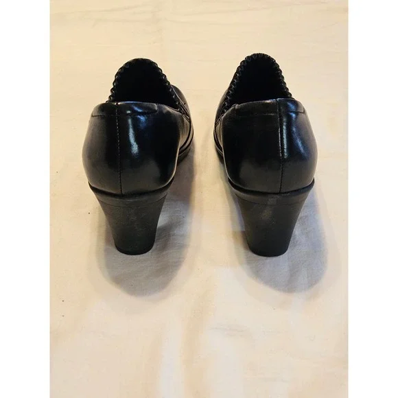 Clarks Bendables Womens Black Leather Elastic Gore Slip On heeled Loafer 7.5 - Picture 4 of 6